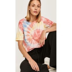 Answear - T-shirt Answear Lab. Bluzki damskie ANSWEAR, s, bez wzorów, z bawełny, casualowe, z okrągłym kołnierzem, z krótkim rękawem. Za 59,90 zł.