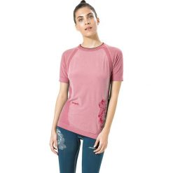 Koszulka funkcyjna w kolorze jasnoróżowym. Różowe bluzki sportowe damskie marki Desigual Sport, s, z materiału. W wyprzedaży za 121,95 zł.
