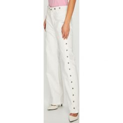 Levi's Made & Crafted - Jeansy Union Trousers. Białe jeansy damskie Levi's® Made & Crafted, s, z podwyższonym stanem. W wyprzedaży za 299,90 zł.