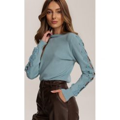 Niebieski Sweter Vilinlea. Niebieskie swetry damskie Renee, s, bez wzorów, casualowe, bez rękawów, bez kaptura. Za 89,99 zł.