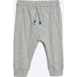 Blukids - Spodnie dziecięce 68-98 cm (2-pack). Szare spodnie chłopięce marki Blukids, z bawełny. W wyprzedaży za 29,90 zł.
