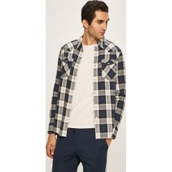 Levi's - Koszula. Białe koszule męskie Levi's®, s, bez wzorów, z bawełny, klasyczne, z klasycznym kołnierzykiem, z długim rękawem. Za 279,90 zł.