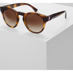 Emporio Armani Okulary przeciwsłoneczne havana. Pomarańczowe okulary przeciwsłoneczne damskie Emporio Armani. Za 479,00 zł.