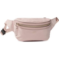 Saszetka nerka DKNY - Casey Belt Bg R91IEA41 Cashmere 244. Różowe nerki damskie DKNY, bez wzorów, z materiału, bez dodatków. Za 399,00 zł.