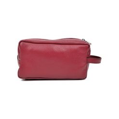 Skórzana kosmetyczka w kolorze bordowym - (S)25,5 x (W)13,5 x (G)9 cm. Czerwone kosmetyczki damskie Black Friday Bags, bez wzorów, ze skóry. W wyprzedaży za 139,95 zł.