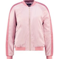 Bomberki damskie: Soaked in Luxury SARABELLA Kurtka Bomber light rose