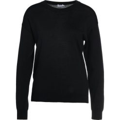 Filippa K Sweter black. Czarne swetry klasyczne męskie Filippa K, m, z materiału. W wyprzedaży za 551,65 zł.