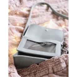 Boxy Bag / Light Grey - dwuczęściowa torebka. Szare torebki klasyczne damskie marki Pakamera, bez wzorów, na ramię, bez dodatków. Za 429,00 zł.