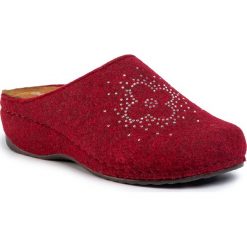 Kapcie DR. BRINKMANN - 330190 Rot 4. Czerwone klapki damskie Dr. Brinkmann, z aplikacjami, ze skóry, bez obcasa. Za 179,00 zł.