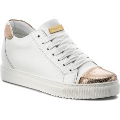 Sneakersy EVA MINGE - Novelda 3J 18BD1372374ES 102. Białe sneakersy damskie marki Eva Minge, ze skóry. W wyprzedaży za 239,00 zł.