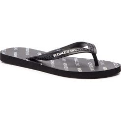 Japonki VERSACE JEANS - E0YTBSQ1 70982 899. Czarne klapki męskie Versace Jeans, bez wzorów, z jeansu. W wyprzedaży za 129,00 zł.