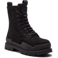 Trapery G-STAR RAW - Rackam Boot Wmn D11928-8723-990 Black. Czarne trapery damskie G-Star RAW, ze skóry, klasyczne, bez obcasa, bez zapięcia. W wyprzedaży za 589,00 zł.
