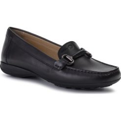 Mokasyny GEOX - D Euxo A D9445A 00043 C9999 Black. Czarne mokasyny damskie Geox, na co dzień, bez wzorów, ze skóry ekologicznej, bez obcasa, na płaskiej podeszwie, bez zapięcia. W wyprzedaży za 209,00 zł.