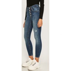 Only - Jeansy Blush. Niebieskie jeansy damskie ONLY, s, z podwyższonym stanem. W wyprzedaży za 89,90 zł.