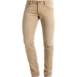 Jeansy męskie: Le Temps Des Cerises Jeansy Slim Fit beige