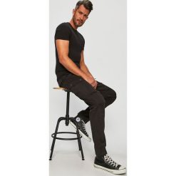 G-Star Raw - Spodnie. Czarne spodnie męskie G-Star RAW, na co dzień, bez wzorów, z elastanu, retro. Za 469,90 zł.