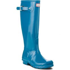 Kalosze HUNTER - Org Tall Gloss WFT1000RGL Ocean Blue. Niebieskie kalosze damskie Hunter, bez wzorów, z tworzywa sztucznego. W wyprzedaży za 409,00 zł.