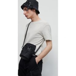 T-shirt w paski - Jasny szary. Szare t-shirty męskie Reserved, s, w paski, bez kołnierzyka. W wyprzedaży za 39,99 zł.