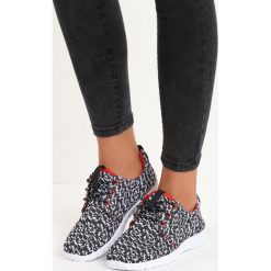 Czarne Buty Sportowe Crouched. Czarne buty sportowe damskie Born2be, z materiału. Za 49,99 zł.