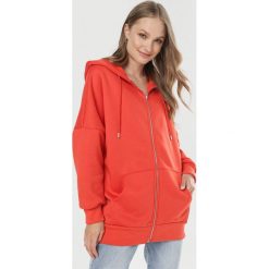 Pomarańczowa Bluza Poreidia. Pomarańczowe bluzy damskie Born2be, xl, bez wzorów, bez rękawów, bez kaptura. W wyprzedaży za 79,99 zł.