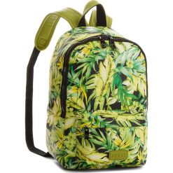 Plecak NOBO - NBAG-E3930-CM02 Zielony. Zielone plecaki damskie marki Nobo, bez wzorów, ze skóry ekologicznej, klasyczne. W wyprzedaży za 139,00 zł.