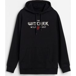 Bluza Wiedźmin z kapturem -. Bluzy męskie Reserved, s, bez wzorów, z kapturem, bez rękawów, z kapturem. Za 109,99 zł.