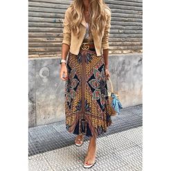 Spódnica HADIRA. Spódniczki damskie IVET, l, bez wzorów, eleganckie, maxi, rozkloszowane. W wyprzedaży za 89,00 zł.