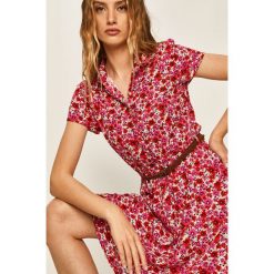 Answear - Sukienka. Sukienki damskie ANSWEAR, na co dzień, s, w paski, z wiskozy, casualowe, bez kołnierzyka, z krótkim rękawem, krótkie, mini, rozkloszowane. Za 99,90 zł.
