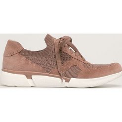 Marco Tozzi - Buty 2.2.23778.33.559. Różowe buty sportowe damskie Marco Tozzi, bez wzorów, ze skóry, sportowe. W wyprzedaży za 219,90 zł.