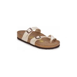 Klapki Birkenstock MAYARI. Białe klapki damskie Birkenstock, bez wzorów, bez obcasa. Za 329,00 zł.