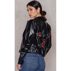 Bomberki damskie: NA-KD Trend Kurtka z haftem Patent Biker - Black,Multicolor
