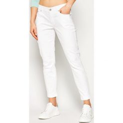 Spodnie materiałowe Marc O'Polo 003 0475 11037. Białe spodnie damskie Marc O'Polo, z elastanu. Za 429,00 zł.
