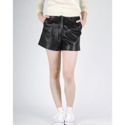 SuperDry Szorty Czarny. Czarne szorty damskie Superdry, s, bez wzorów, z materiału. Za 249,95 zł.