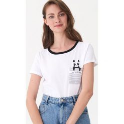 T-shirt z pandą - Biały. Białe t-shirty damskie House, s, bez wzorów, bez kołnierzyka. Za 19,99 zł.