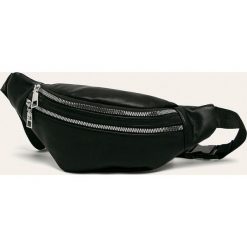 Answear - Nerka. Czarne nerki damskie ANSWEAR, w paski, ze skóry ekologicznej, małe, bez dodatków. W wyprzedaży za 59,90 zł.