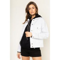 Kurtka jeansowa MSGM 2841MDH51T 207276. Czarne kurtki damskie MSGM, bez wzorów, z bawełny, bez kaptura. W wyprzedaży za 869,00 zł.