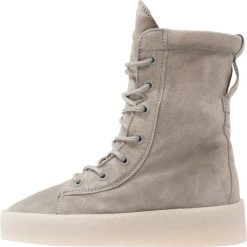 Botki damskie lity: Bronx Botki na platformie light grey