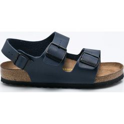 Birkenstock - Sandały Milano. Niebieskie klapki damskie Birkenstock, bez wzorów, ze skóry, bez obcasa, na obcasie. W wyprzedaży za 229,90 zł.