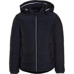 BOSS Kidswear Kurtka zimowa marine. Niebieskie kurtki chłopięce marki BOSS Kidswear, na zimę, z poliesteru. Za 639,00 zł.