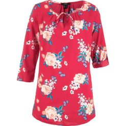Tunika w kwiaty bonprix czerwony z nadrukiem. Czerwone tuniki damskie bonprix, z nadrukiem. Za 37,99 zł.