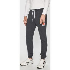 Ellesse - Spodnie. Zielone spodnie męskie Ellesse, na co dzień, xl, bez wzorów, z bawełny. W wyprzedaży za 149,90 zł.
