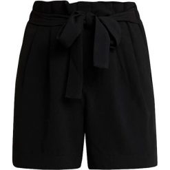 ONLY Short spodenki damskie New Florence z Pnt Black (rozmiar XS). Czarne szorty damskie ONLY, xs, bez wzorów, z podwyższonym stanem. W wyprzedaży za 106,00 zł.
