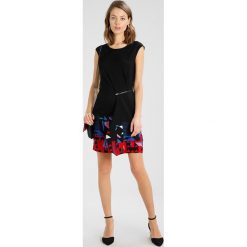 Sukienki: Desigual NICOLAS Sukienka letnia black