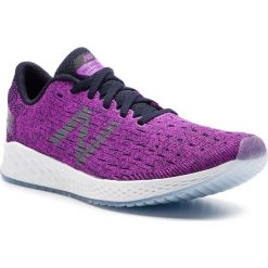 Buty NEW BALANCE - WZANPVV Fioletowy. Fioletowe buty sportowe damskie New Balance, bez wzorów, z tworzywa sztucznego, sportowe, do biegania. W wyprzedaży za 279,00 zł.