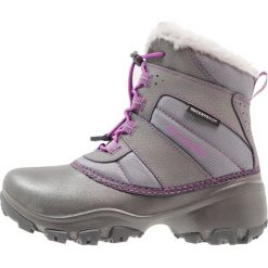 Columbia ROPE TOW III WATERPROOF GT Śniegowce charcoal/razzle. Szare buty zimowe damskie Columbia, z gumy. W wyprzedaży za 209,30 zł.