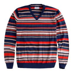 Sweter w kolorze granatowym ze wzorem. Niebieskie swetry męskie Pepe Jeans, Mexx, Pierre Cardin, xs, w paski, bez kołnierzyka, bez kaptura. W wyprzedaży za 134,95 zł.