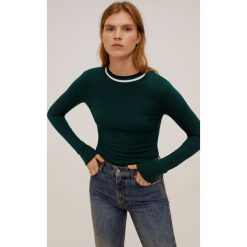Mango - Longsleeve Cala. Zielone bluzki damskie Mango, s, bez wzorów, z elastanu, z okrągłym kołnierzem. W wyprzedaży za 49,90 zł.