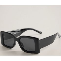 Mango - Okulary Nuria. Czarne okulary przeciwsłoneczne damskie Mango. Za 69,90 zł.