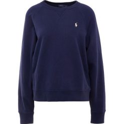 Polo Ralph Lauren Bluza newport navy. Niebieskie bluzy damskie marki Polo Ralph Lauren, m, z bawełny. Za 509,00 zł.