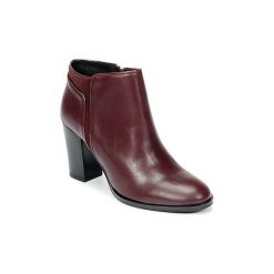 Botki Betty London HYLANO. Czerwone botki damskie marki Betty London. Za 335,20 zł.